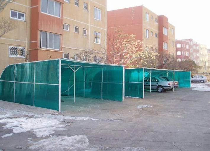 پارکینگ احداثی با ورق های پلی کربنات